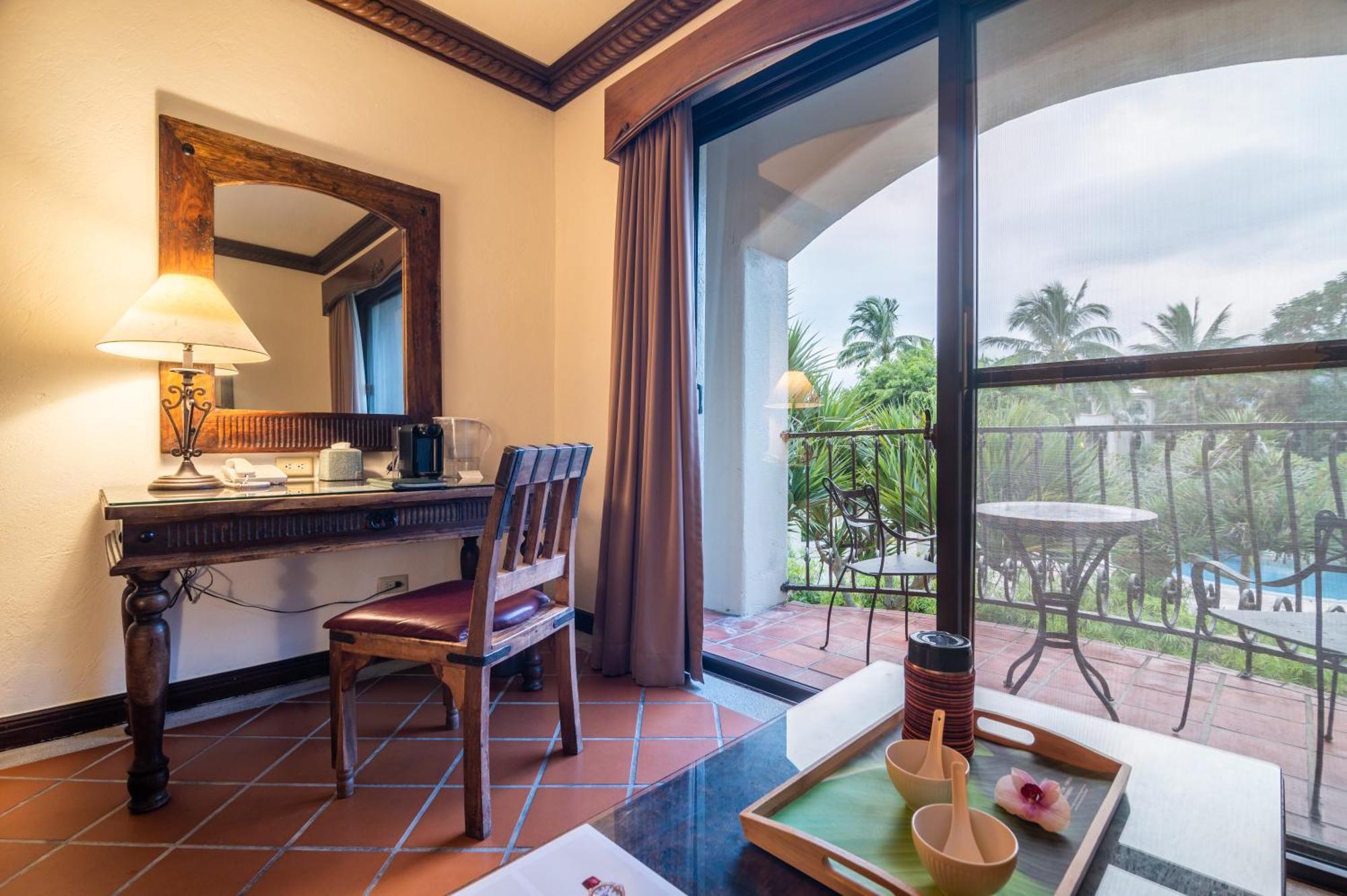 Promisedland Resort & Lagoon Шоуфен Екстер'єр фото Deluxe Room