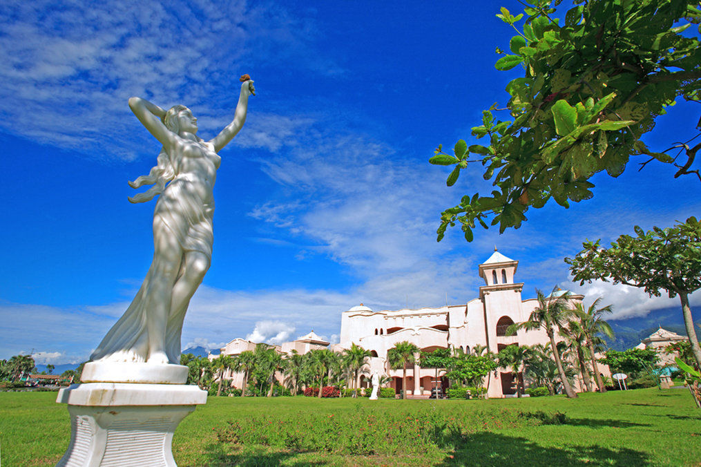Promisedland Resort & Lagoon Шоуфен Екстер'єр фото Statue of Venus