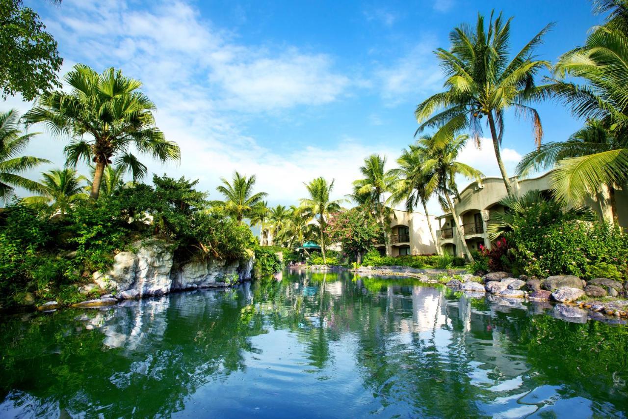 Promisedland Resort & Lagoon Шоуфен Екстер'єр фото The pool at the Sheraton Resort